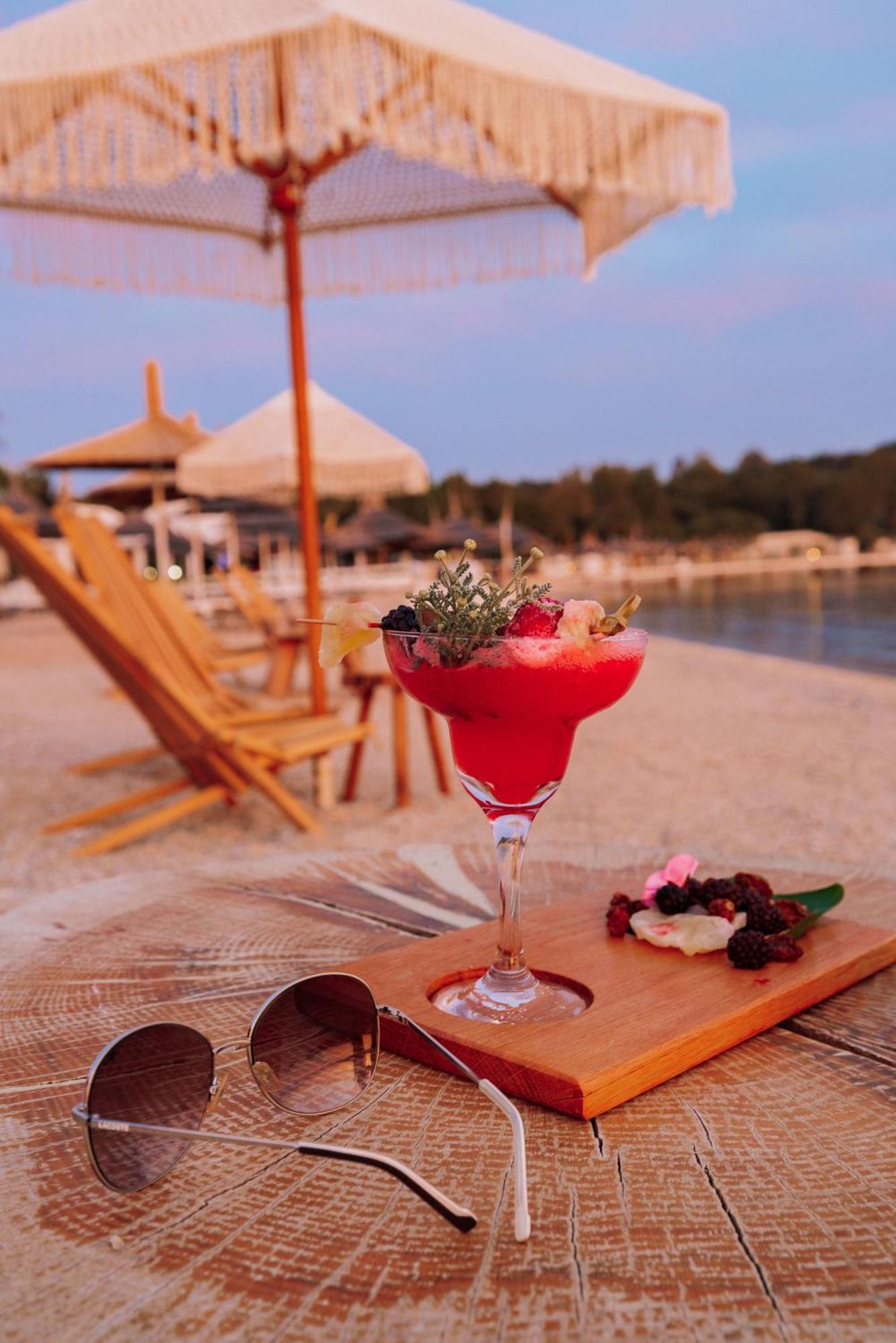 Mark Warner Phokaia Beach Resort Foça Eksteriør billede